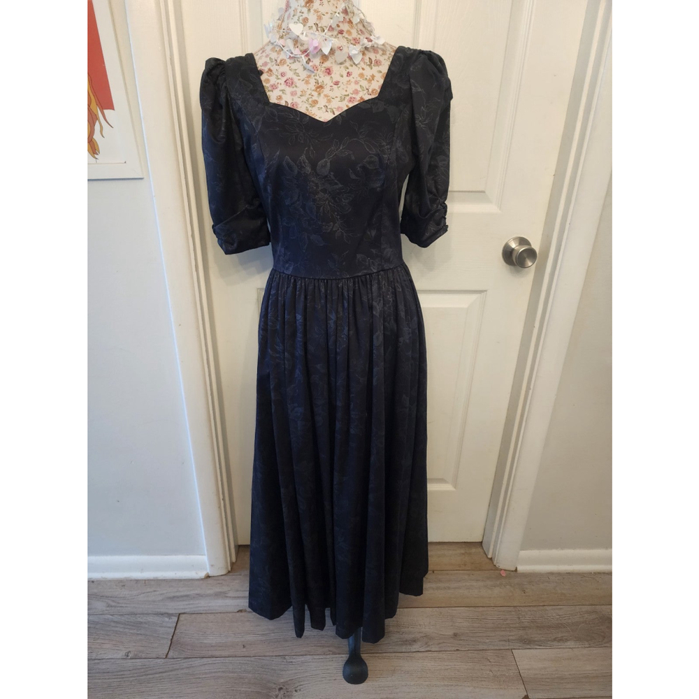 Vintage 80's Laura Ashley midi/maxi dress